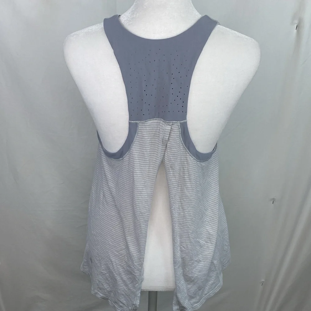 Lululemon Small Gray with Blue/Gray Split Back Running Yoga Fitness Tank Top.